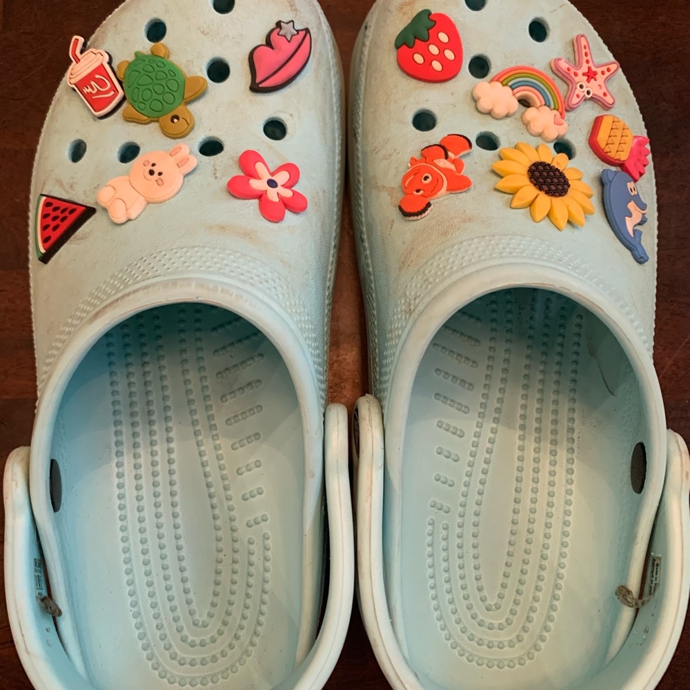 Crocs